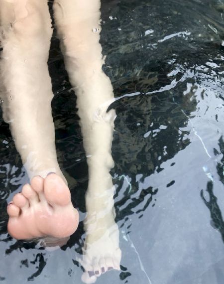 两根一进一出啊灌满了乳白_国产剧影视在线观看