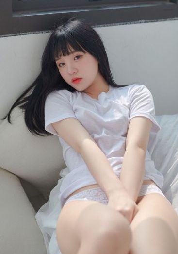 女人下面淌白色液体_剧情片在线视频观看