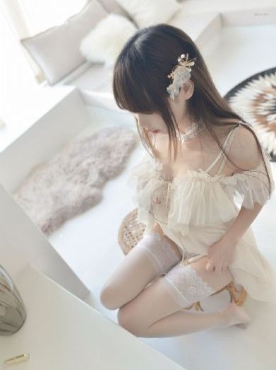 性饥渴少妇裸体玩麻将_BD英语全集在线观看