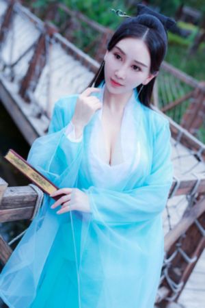 出差强睡年轻女老板BD高清在_4K免费高清观看